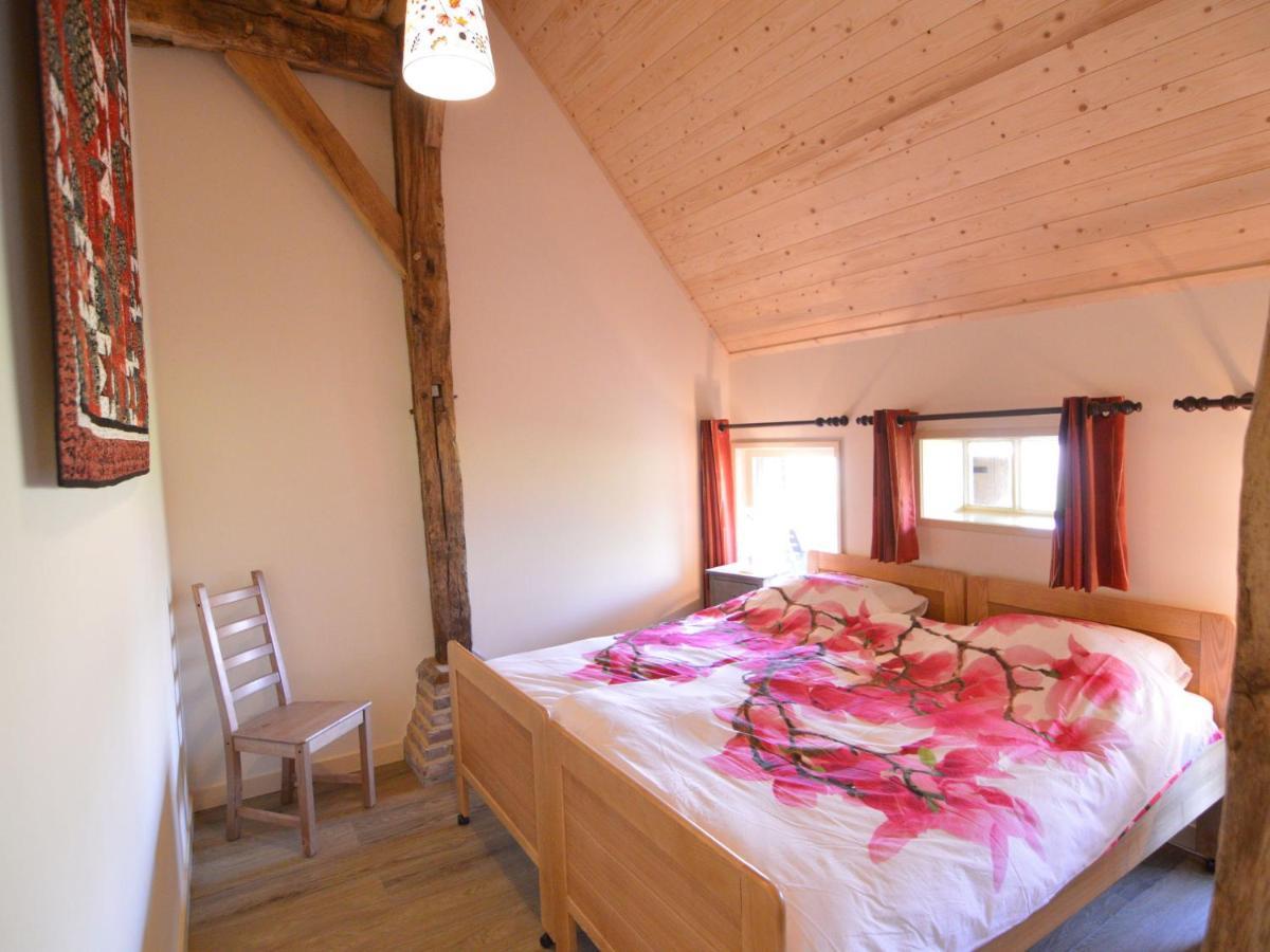 Staying In A Thatched Barn With Box Bed Beautiful View Region Achterhoek Geesteren  Bagian luar foto